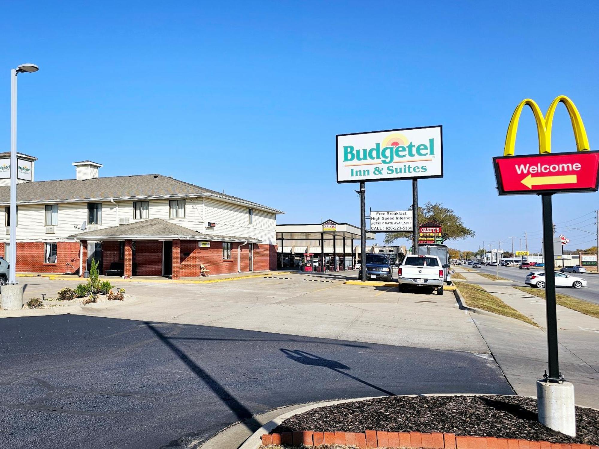 Budgetel Inn & Suites Fort Scott المظهر الخارجي الصورة