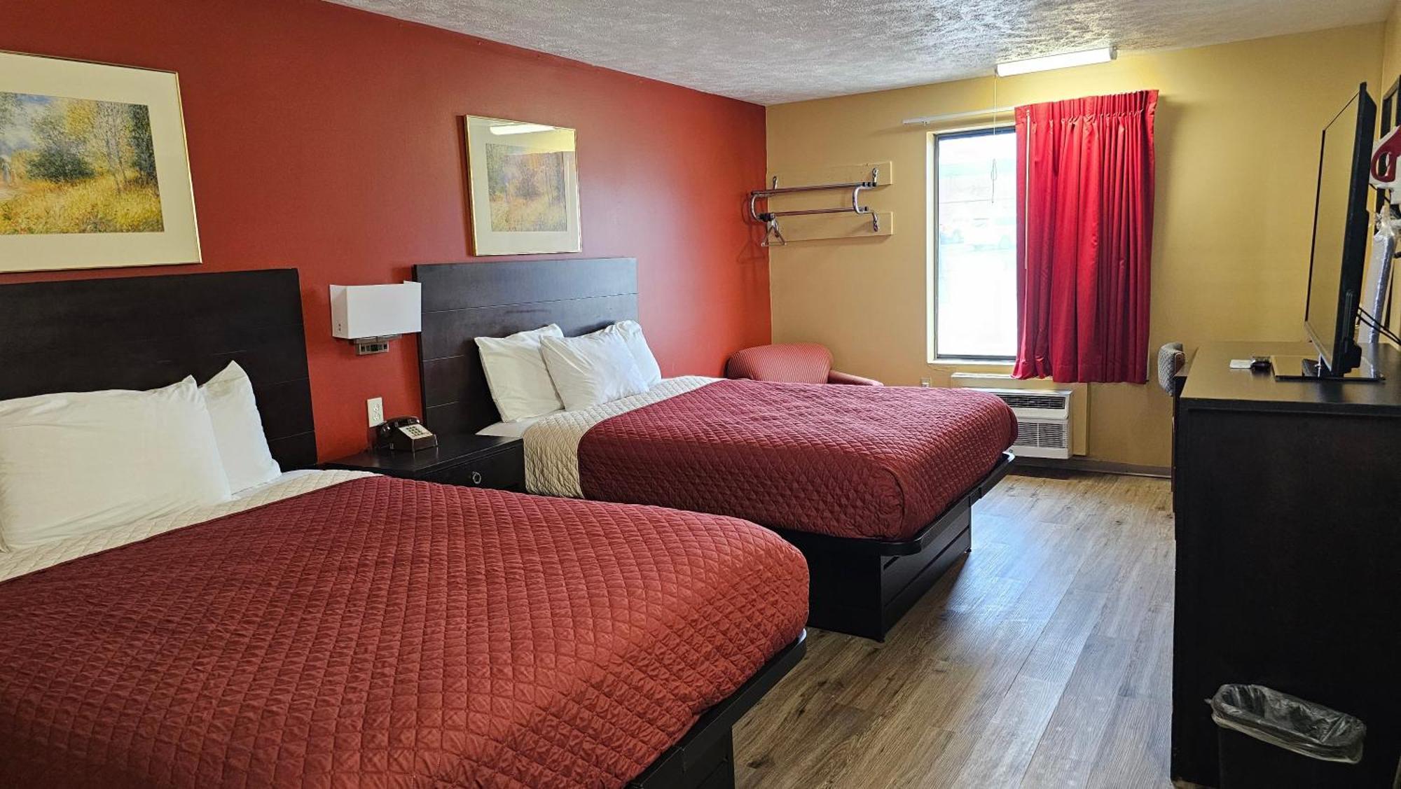 Budgetel Inn & Suites Fort Scott المظهر الخارجي الصورة