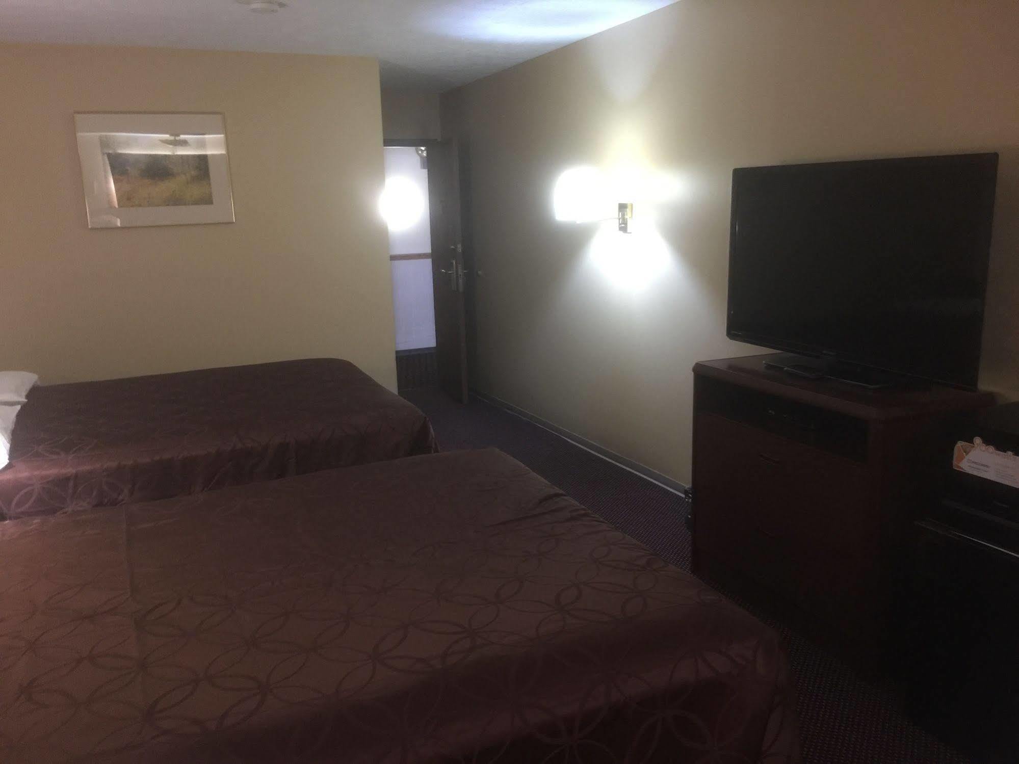 Budgetel Inn & Suites Fort Scott المظهر الخارجي الصورة